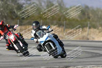 media/Dec-01-2025-Moto Forza (Mon) [[2daa91e15f]]/3-Beginner Group/Session 3 (Turn 3)/